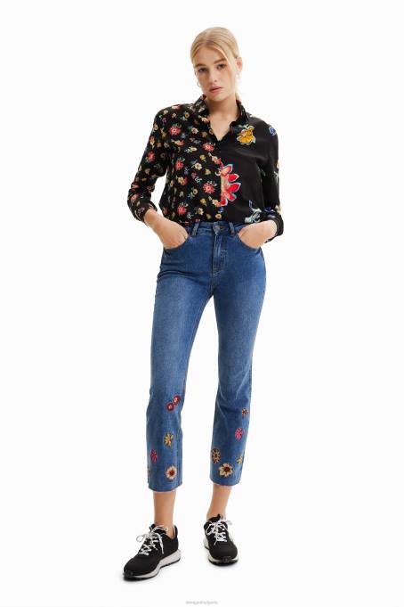 Desigual облекло Жени разкроени дънки с флорална бродерия V0BL1013